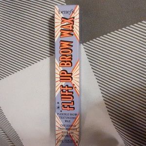 benefit Fluff up Brow Wax